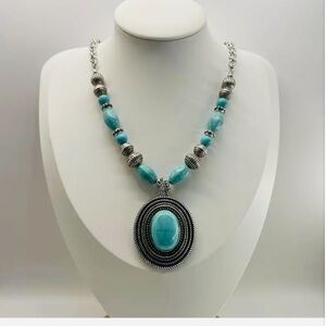 TURQUISE and Silver Beaded Pendant Necklace NIB